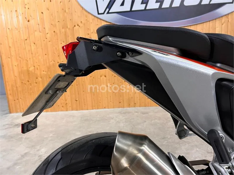 KTM 690 Duke – Vista 41