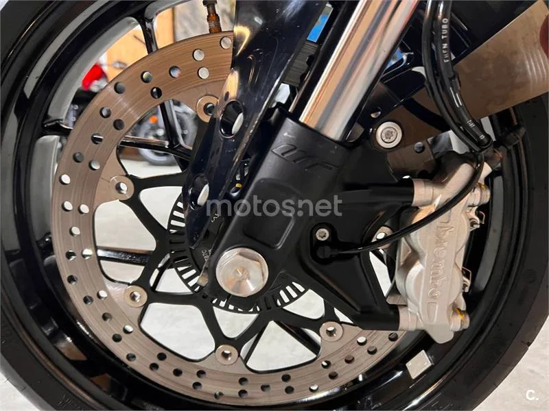 KTM 690 Duke – Vista 61
