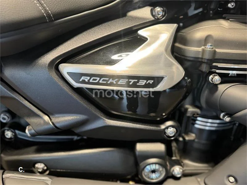 Triumph Rocket 3 – Vista 6