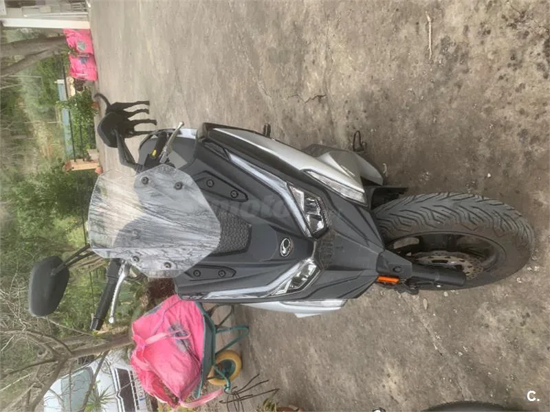 Kymco DTX 125 – Vista 3