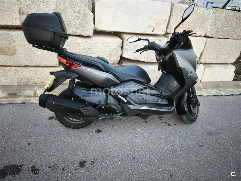 Yamaha XMAX 400 – Vista 3