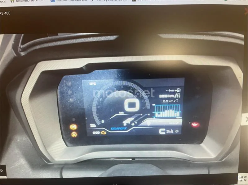 Piaggio MP3 400 – Vista 3