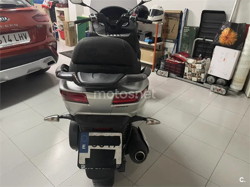 Piaggio MP3 400 – Vista 5