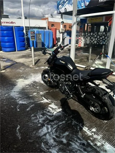 Yamaha MT-07 – Vista 4