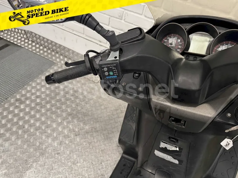 Kymco Super Dink 300 – Vista 19