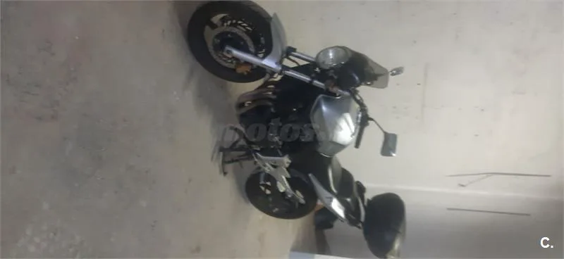 Honda CBF 600 NA – Vista 4