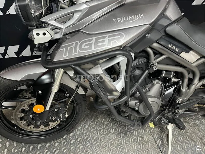 Triumph Tiger 800 XRT – Vista 4