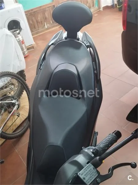 Suzuki Burgman 400 – Vista 7