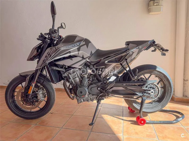 KTM 790 – Vista 7