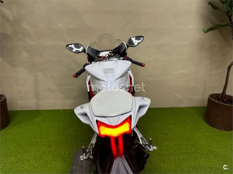 MV Agusta F3 675 – Vista 9