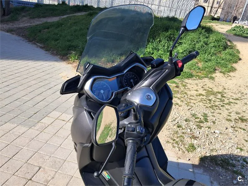 Yamaha XMAX 125 – Vista 3