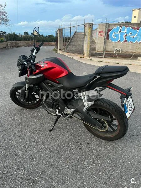 Yamaha MT-125 – Vista 5