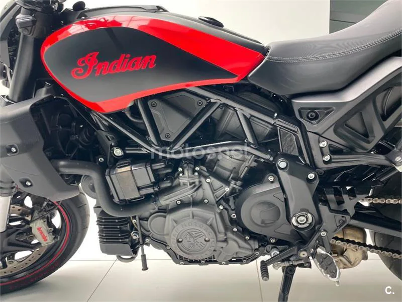 Indian FTR 1200 – Vista 14