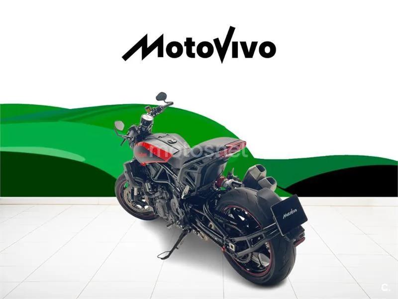 Indian FTR 1200 – Vista 8