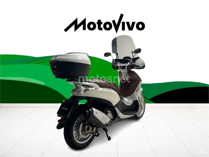 Piaggio Beverly 125 – Vista 3