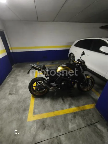 Kawasaki Z 750 – Vista 4