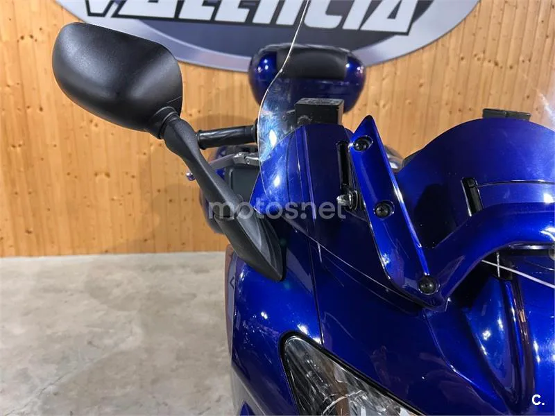 Yamaha FJR 1300 – Vista 14