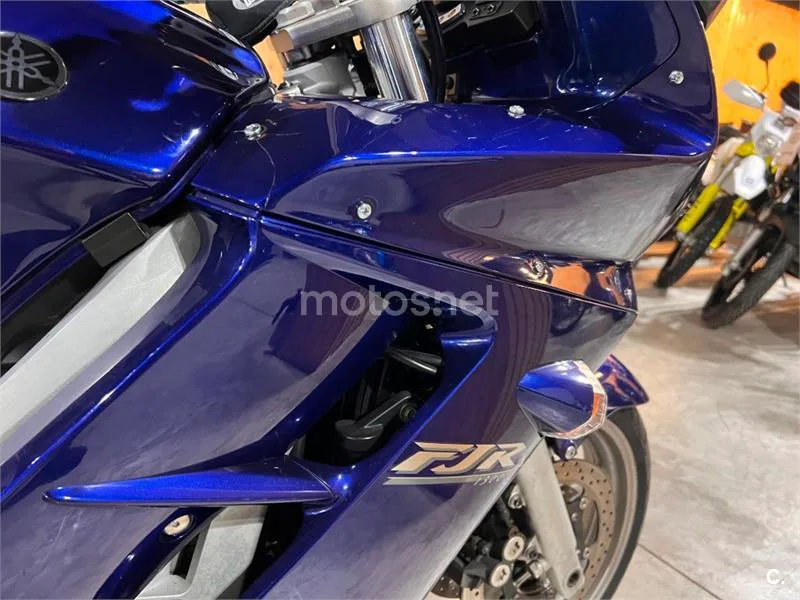 Yamaha FJR 1300 – Vista 28