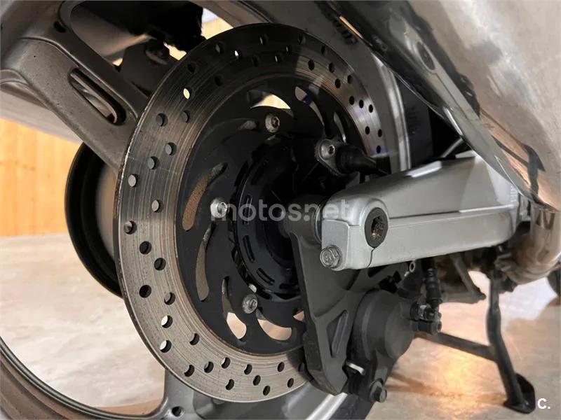 Yamaha FJR 1300 – Vista 44