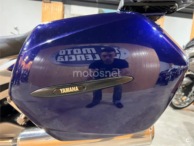 Yamaha FJR 1300 – Vista 50