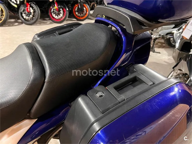 Yamaha FJR 1300 – Vista 52