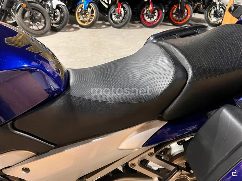 Yamaha FJR 1300 – Vista 53