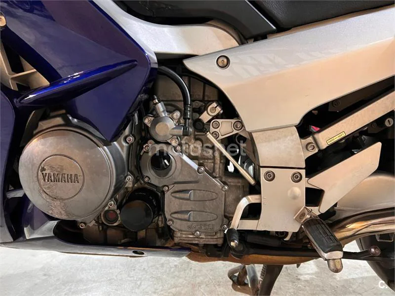 Yamaha FJR 1300 – Vista 56
