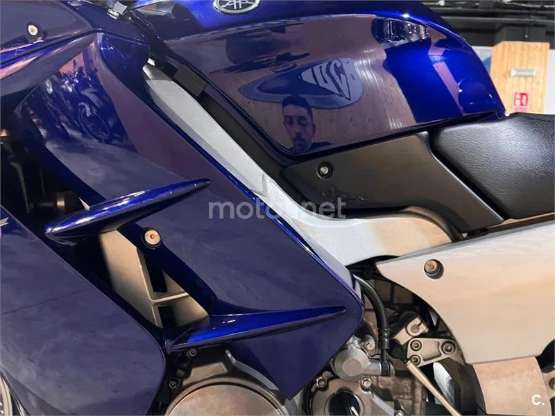 Yamaha FJR 1300 – Vista 57