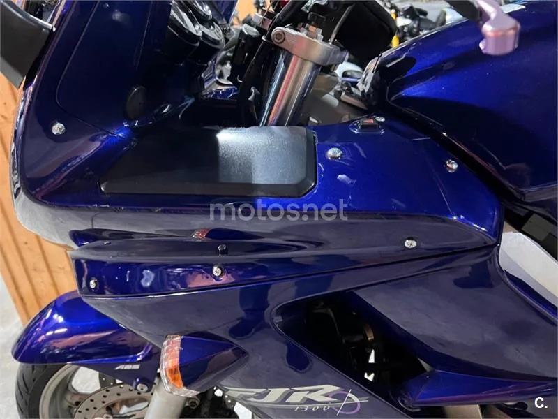 Yamaha FJR 1300 – Vista 61