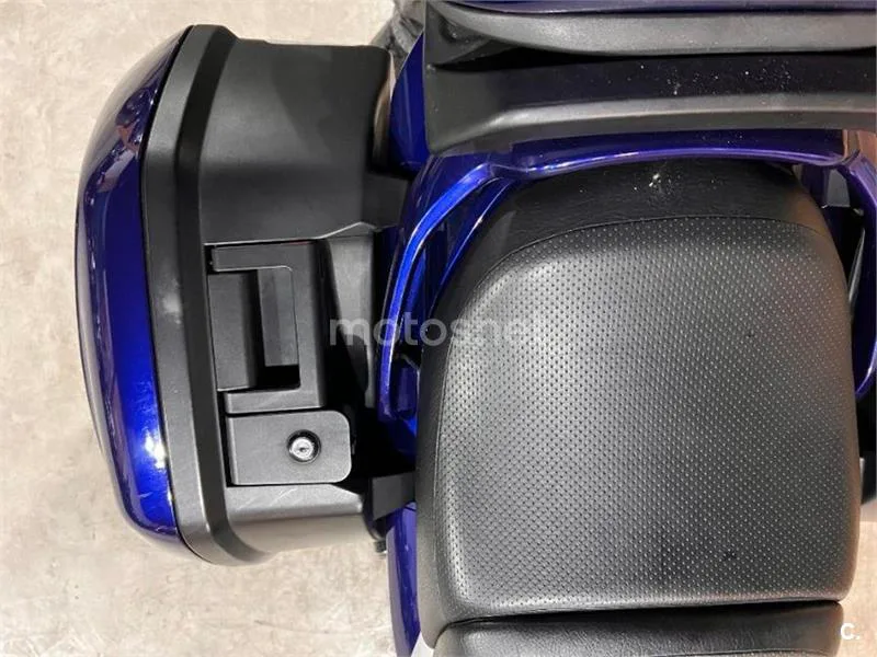 Yamaha FJR 1300 – Vista 64