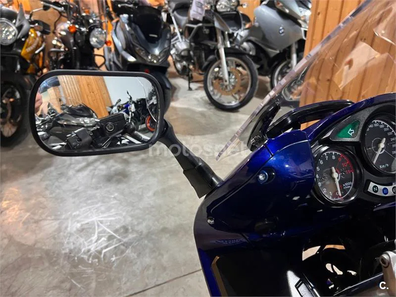Yamaha FJR 1300 – Vista 72
