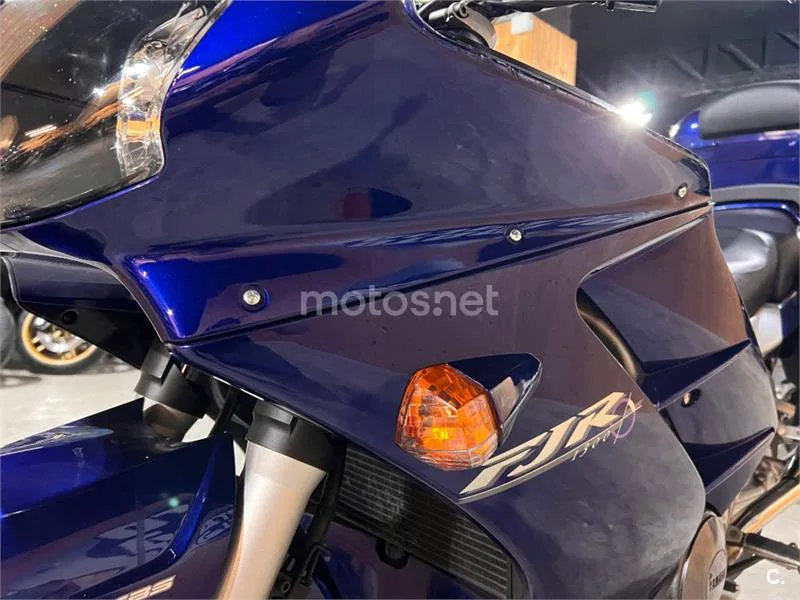 Yamaha FJR 1300 – Vista 77