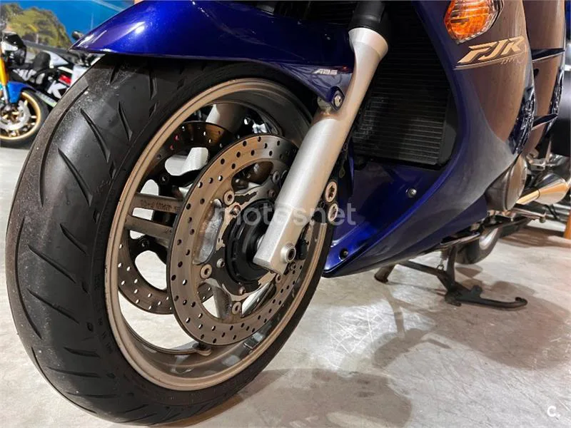 Yamaha FJR 1300 – Vista 81