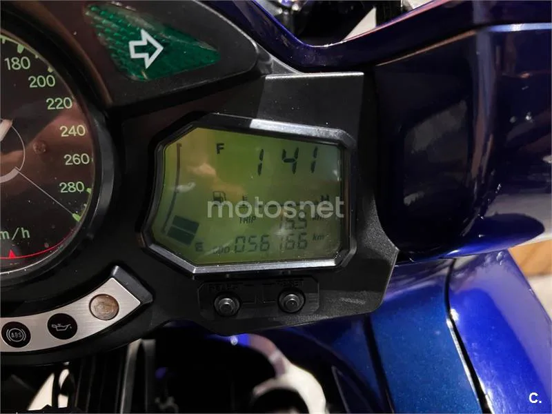 Yamaha FJR 1300 – Vista 84