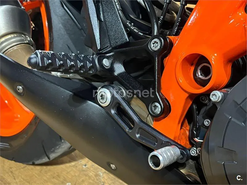 KTM 1290 Super Duke GT – Vista 14