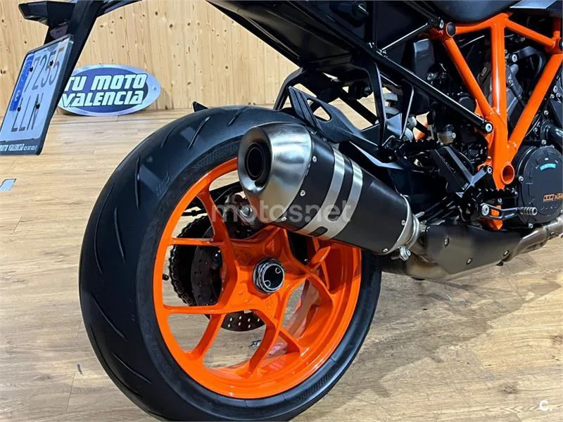 KTM 1290 Super Duke GT – Vista 63
