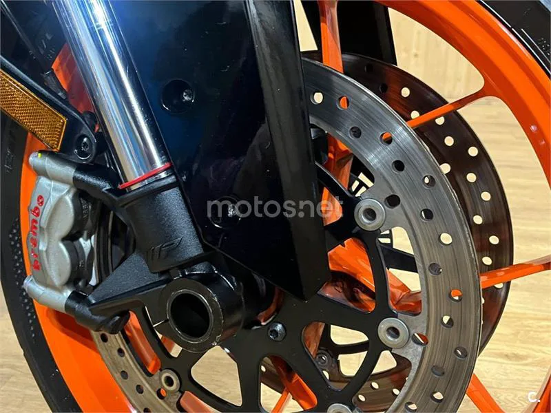 KTM 1290 Super Duke GT – Vista 9