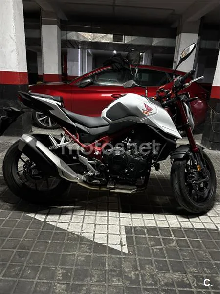 Honda CB 750 – Vista 8