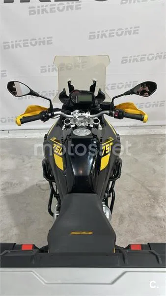 BMW F 750 GS – Vista 7