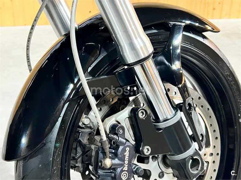 Ducati Monster 695 – Vista 11