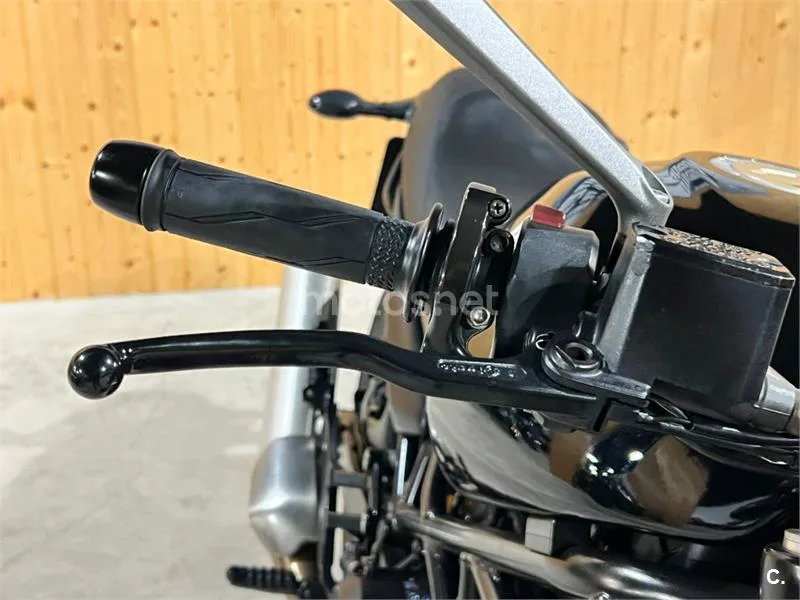Ducati Monster 695 – Vista 32
