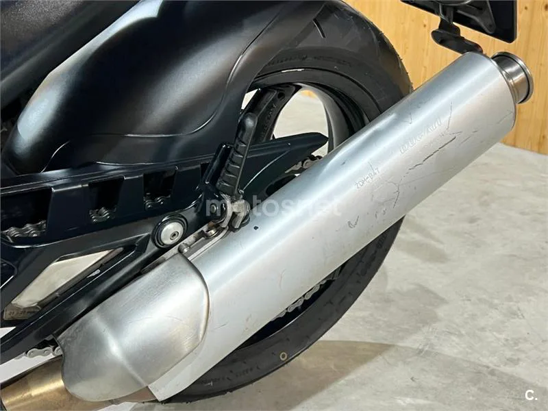 Ducati Monster 695 – Vista 39