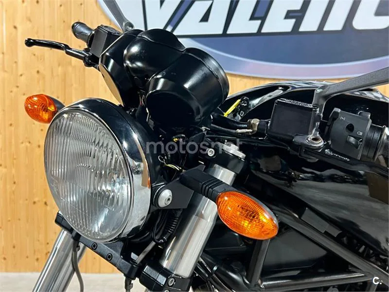 Ducati Monster 695 – Vista 44