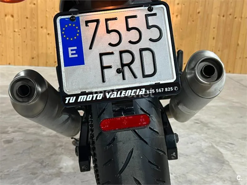 Ducati Monster 695 – Vista 56