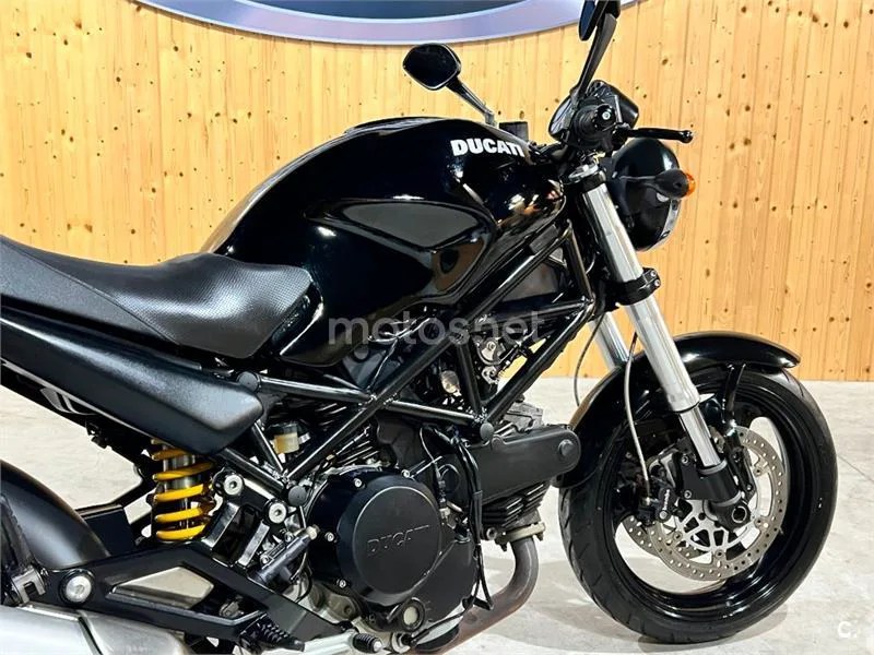 Ducati Monster 695 – Vista 59