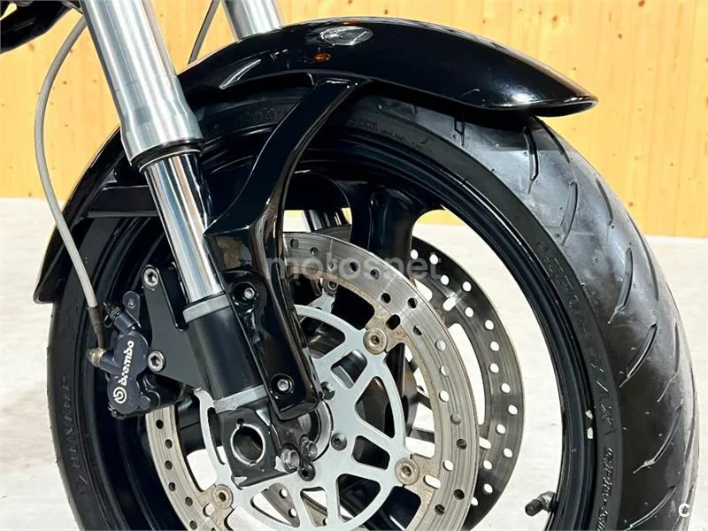 Ducati Monster 695 – Vista 8
