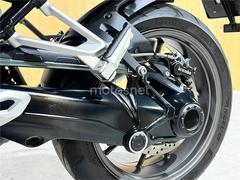 BMW R 1200 RS – Vista 56