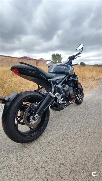 Triumph Trident 660 – Vista 2