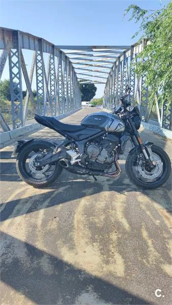Triumph Trident 660 – Vista 6