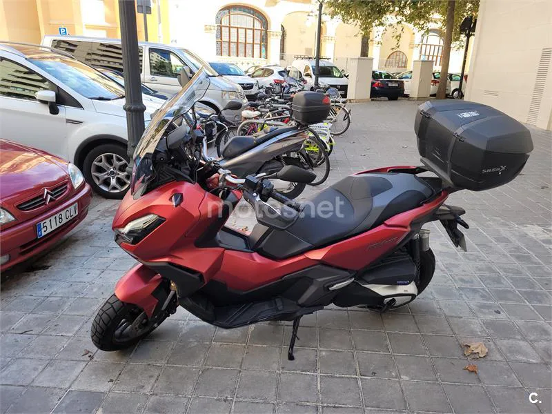 Honda ADV 350 – Vista 2